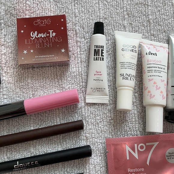 Makeup & Skincare Bundle 14 pieces. NEW - Picture 3 of 7